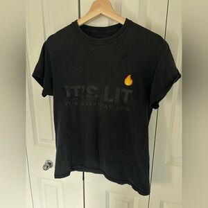 ❤️ 4 for $25❤️‎ Jake Paul it’s lit tee size small -flawed